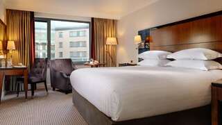 Отель The Galmont Hotel & Spa Голуэй Улучшенный номер с кроватью размера «king-size»-3